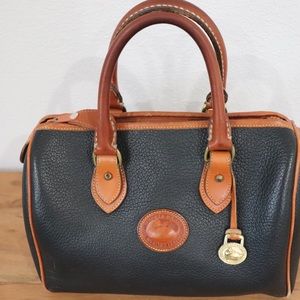 Vintage Dooney & Bourke bag